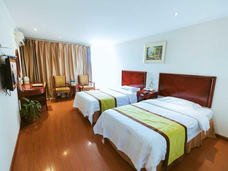 Greentree Inn Zhejiang Jiaxing Zhongan Business Hotel Екстер'єр фото
