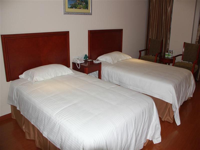 Greentree Inn Zhejiang Jiaxing Zhongan Business Hotel Номер фото