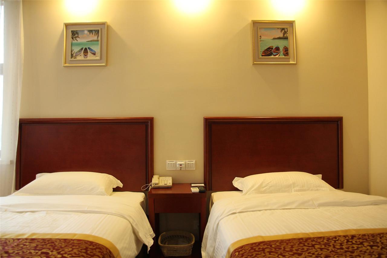 Greentree Inn Zhejiang Jiaxing Zhongan Business Hotel Екстер'єр фото
