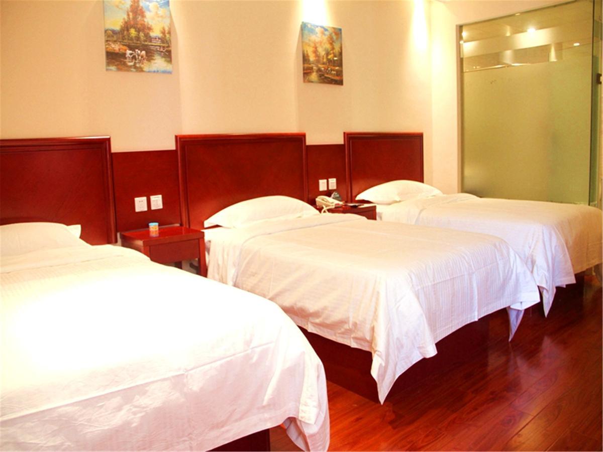 Greentree Inn Zhejiang Jiaxing Zhongan Business Hotel Екстер'єр фото